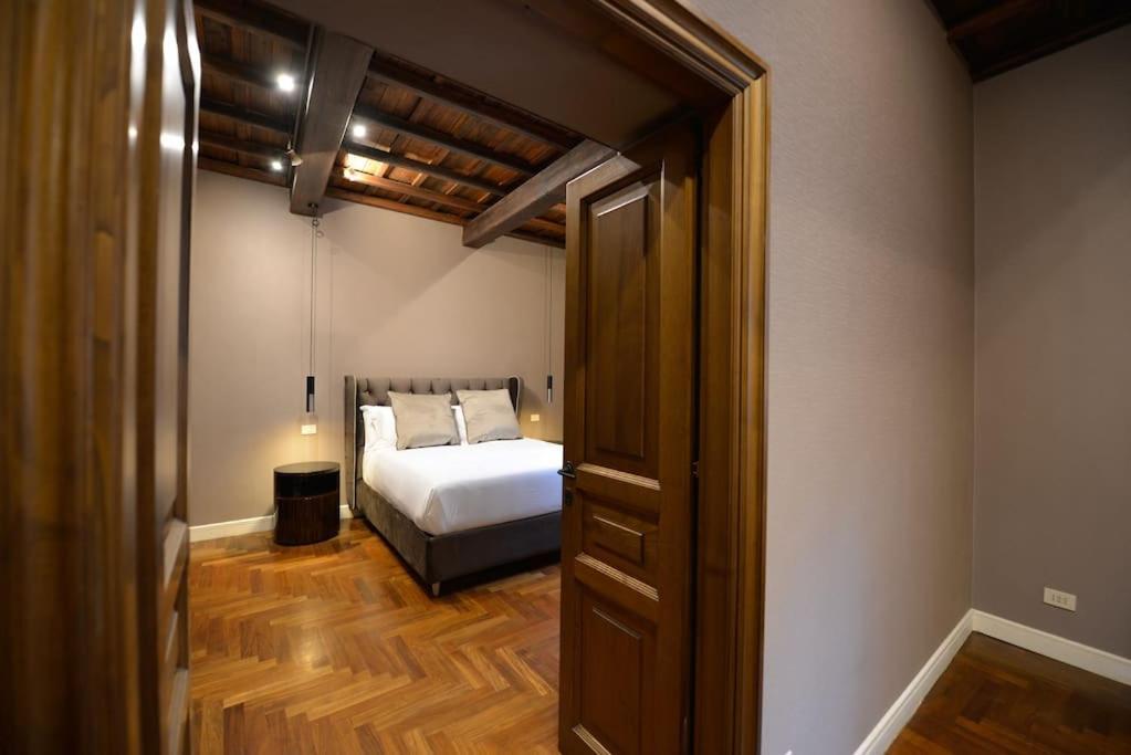The Frattina - Luxury Serviced Apartment Рим Экстерьер фото